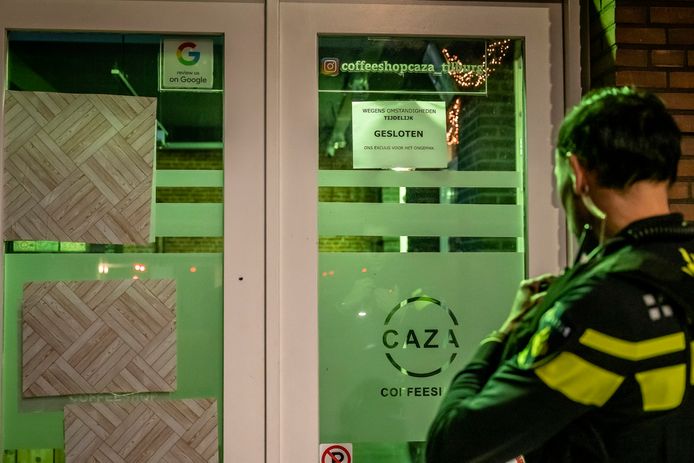 Coffeeshop Caza aan de Gasthuisring beschoten.