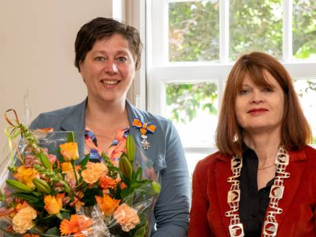 Koninklijke onderscheiding voor ‘bekend gezicht’ in muziekwereldje van Losser en Overdinkel