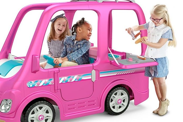 onbetaald Calamiteit Omhoog gaan Barbie's camper kan op hol slaan: terugroepactie | Auto | AD.nl