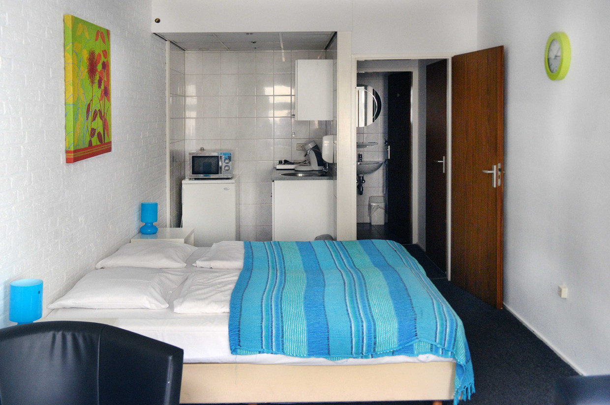 Het hotel in Valkenburg waar het minderjarige meisje aan seksklanten werd verhuurd. Beeld ANP