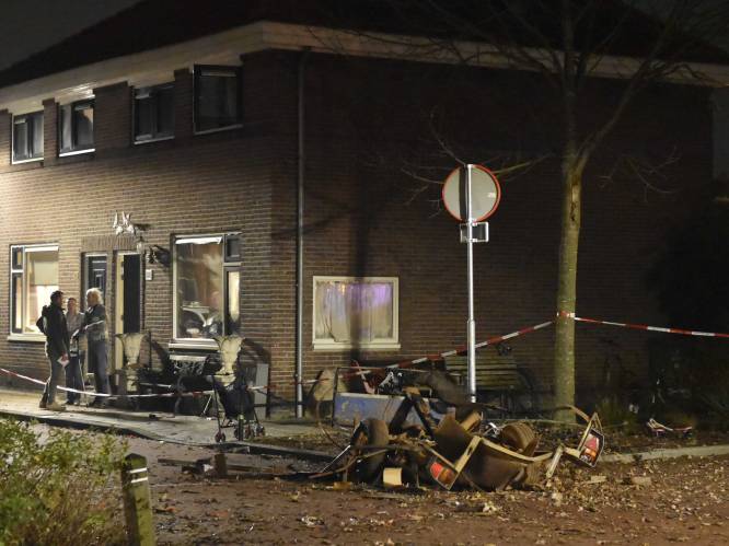 Ook deze jaarwisseling vuurwerkdoden in Nederland: plaatsgenoten van Nutte (41) en Henk (54) zwaar aangeslagen