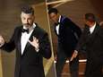 Un an après la fameuse gifle, Jimmy Kimmel tacle Will Smith et l'Académie des Oscars<br>