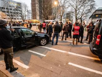 VVC-chauffeurs met Waalse of Vlaamse licenties protesteren nu ook na betoging Brusselse taxifederatie