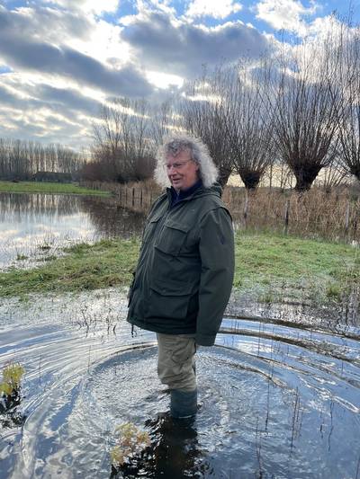 Water dat in je gympen klotst? Daar worden ze juist blij van in natuurgebied het Groene Woud