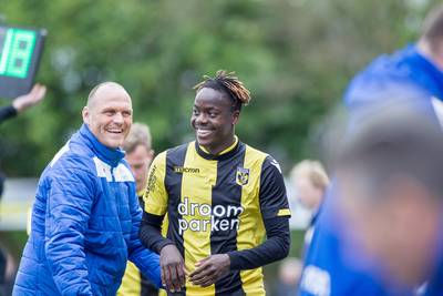Talent Musaba tekent driejarig contract bij Vitesse