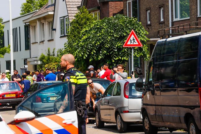 Bakstenen en eieren gegooid naar Pegida in Eindhoven.