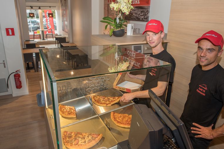 Eerste Pizza Hut met pizza in kleine porties Oudenaarde Regio HLN
