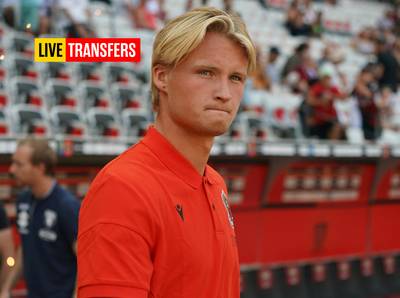 LIVE TRANSFERS. Dolberg voor 6 miljoen euro naar Anderlecht na akkoord op clubniveau? - Ajax breekt contract jonge Belg Mika Godts open