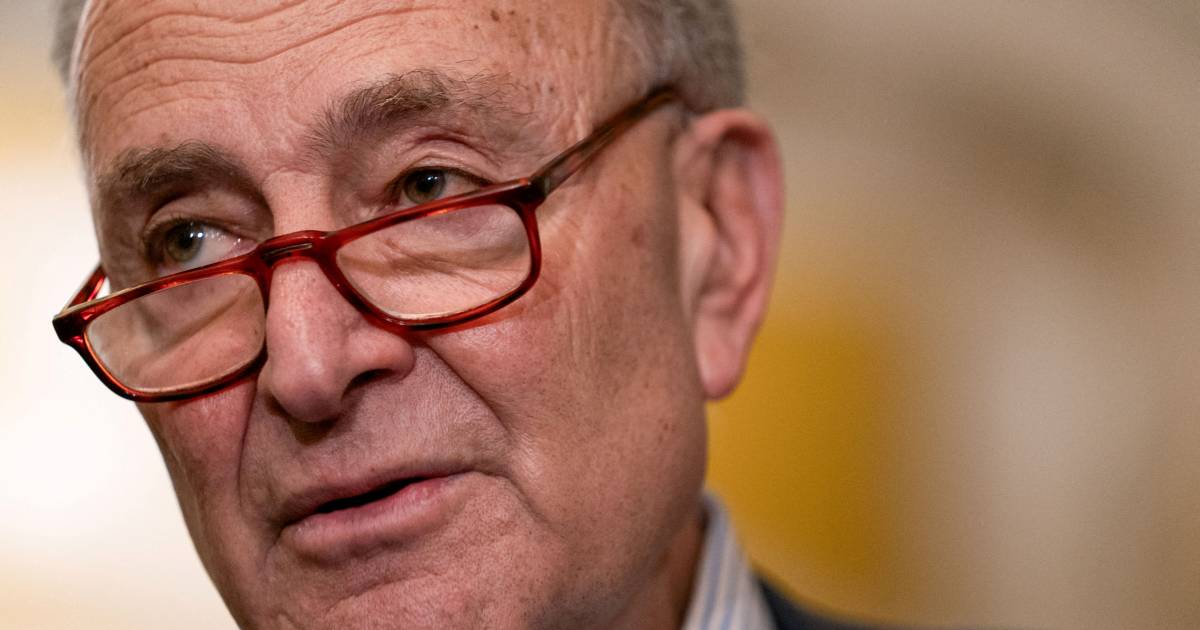 The US Senate passes a bill: short-term job closures |  outside