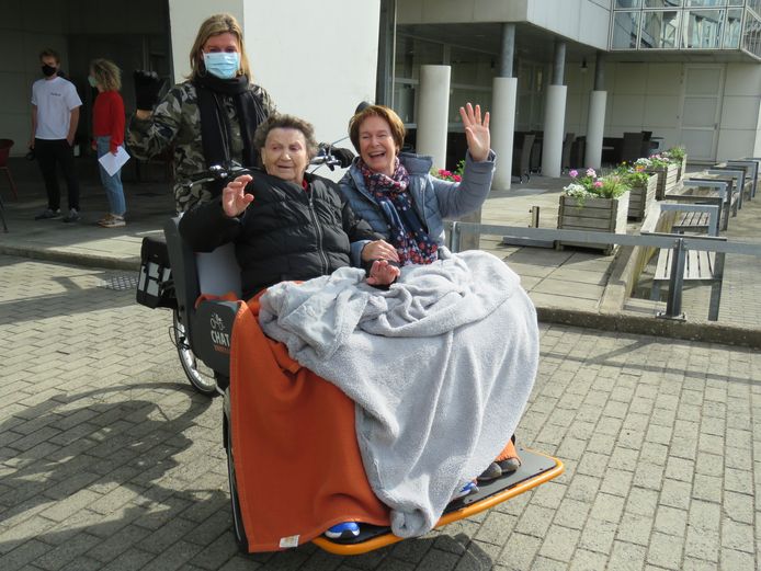 Ook elders in Vlaanderen dook de babbelfiets al op