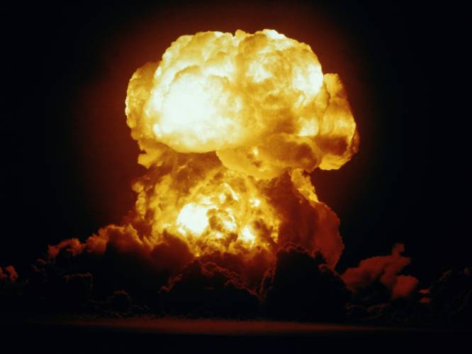 Nucleaire dreiging op hoogste niveau sinds Koude Oorlog: “Wereld is niet voorbereid op aanval met kernbom”