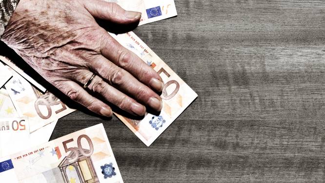2 op 3 Belgen vrezen geen deftig pensioen te krijgen: via deze fiscaal interessante methodes zet je makkelijk geld opzij 