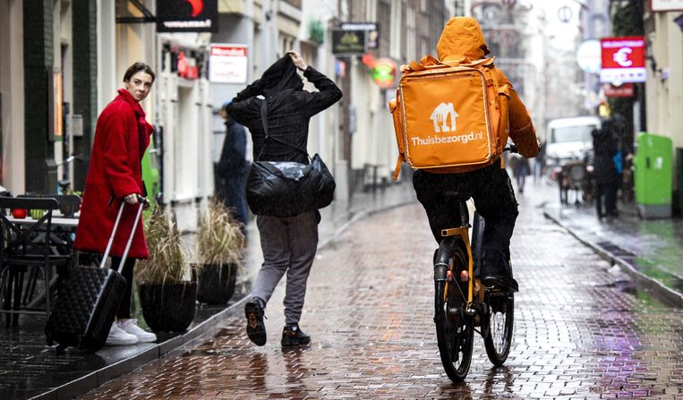 schoorsteen Afvoer boycot Albert Heijn stapt ook in de markt voor flitsbezorging met proef in  Amsterdam