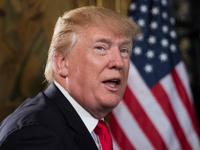 "Trump heeft écht een grotere nucleaire knop": woordvoerder verdedigt 'sterke president'