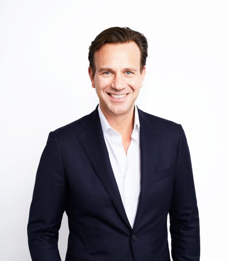 Succesduo Tan En Ikink Keert Terug Op Zoek Naar Het Late Nightgevoel Show Ad Nl