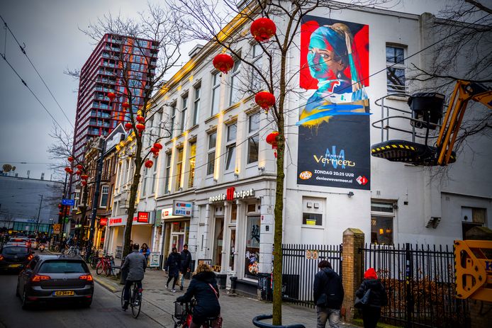 De aankondiging van het tv-programma De Nieuwe Vermeer levert gemende reacties op: 'Is Heel Holland Bakt dan afgelopen?'