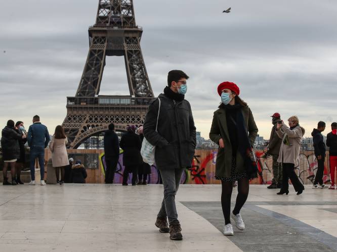Frankrijk begint nieuwe jaar met vrees voor een nieuwe coronagolf: “Eerste maanden van het jaar zullen moeilijk zijn”