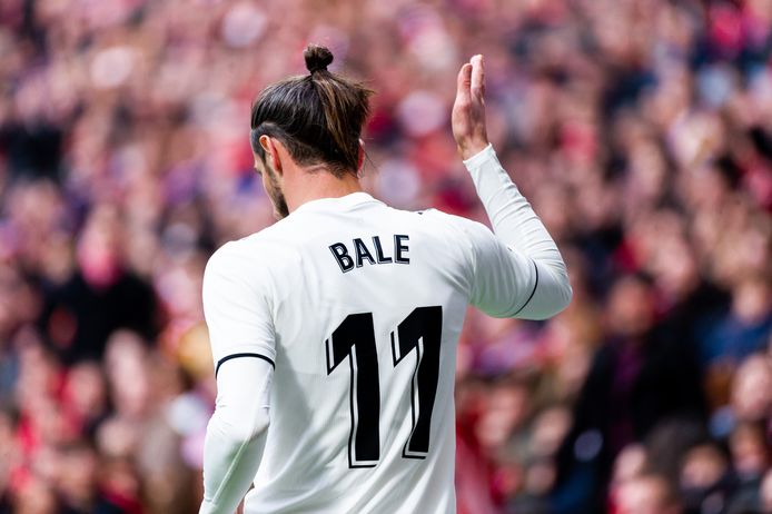 Gareth Bale juicht na zijn goal tegen Atletico