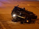 Motorrijder en bijrijder met spoed naar ziekenhuis na ongeval in Apeldoorn