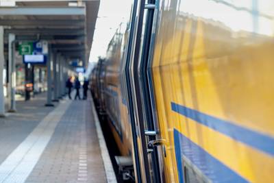 Tot in de nacht geen treinen tussen Eindhoven en Weert door aanrijding, verkeer na uren opgestart