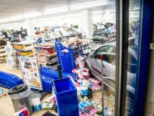 Action in Stratum snel weer open nadat auto naar binnen reed: ‘Ik voelde de muren trillen’ 