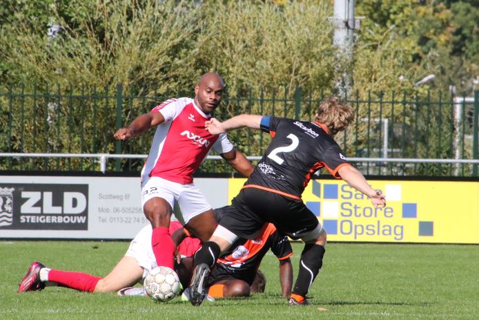 Roemeratoe en Lentink verlengen bij Goes, dat ook een extra keeper ...