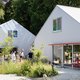 Monnikenheide blaast vijftig kaarsjes uit: bijzondere bewoners in bijzondere architectuur