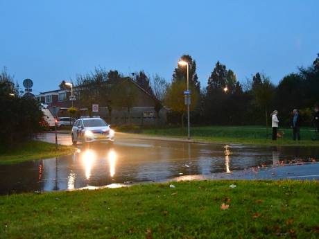 Eén gesprongen waterleiding legt Lelystad lam; zijn ‘we’ zo kwetsbaar geworden?