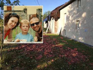 Noodweer krijgt doorzetters Jim (42) en Annelore (38) niet klein: “Verwoeste chambres d’hôtes opent nog voor de zomer weer de deuren”