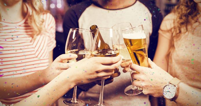 toelage Absoluut Ontkennen Bier na wijn geeft venijn, wijn na bier geeft plezier' is een fabeltje,  volgorde doet er niet toe | Koken & Eten | AD.nl