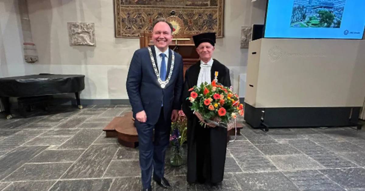 Koninklijke onderscheiding voor professor Toine Rosenberg bij afscheid na indrukwekkende carrière | 
