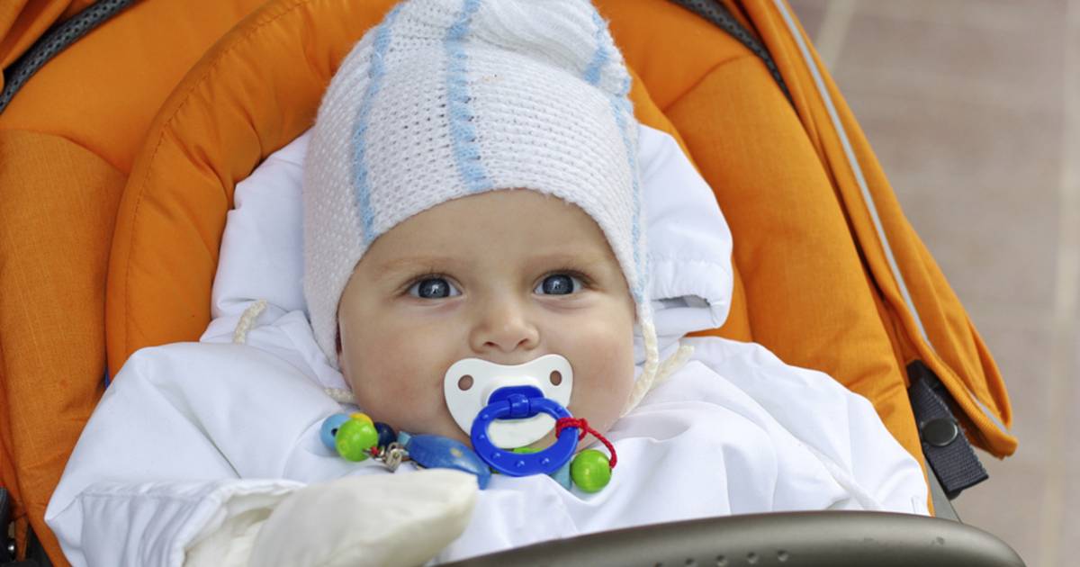 Pour Qu Il S Endorme Enfin Mettez Votre Bebe Dehors Dans Le Froid Famille 7sur7 Be