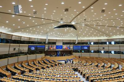 Le Parlement européen va héberger cent femmes en détresse