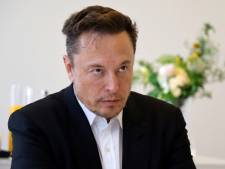 Elon Musk: Tesla gaat experimenteren met advertenties