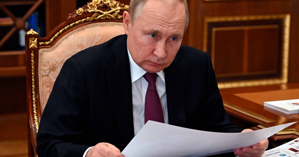Оскорбление Путина: Украина раскрыла личности сотен «российских шпионов» |  За рубежом