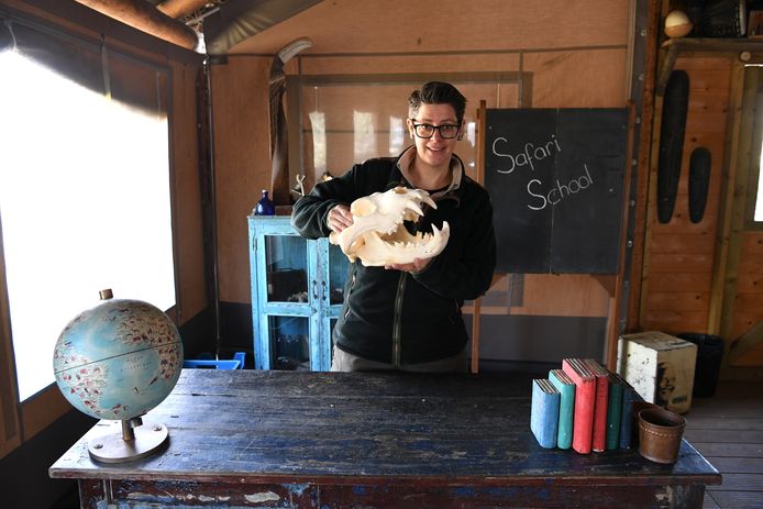 Kris Hekhuis heeft opnamen gemaakt voor school-tv vanuit de Beekse Bergen.