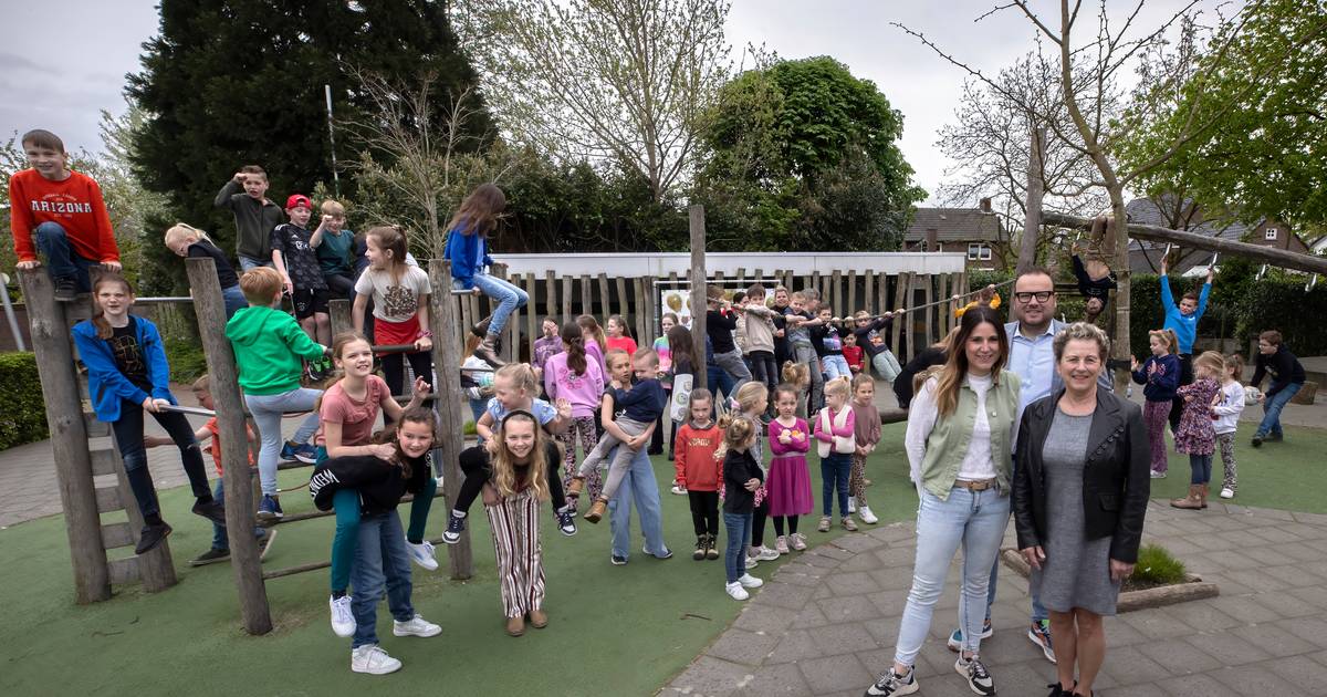 ’t Lange is al 50 jaar kloppend hart van Gastel: ‘Met de school kwam einde aan rekenles in café Bie 