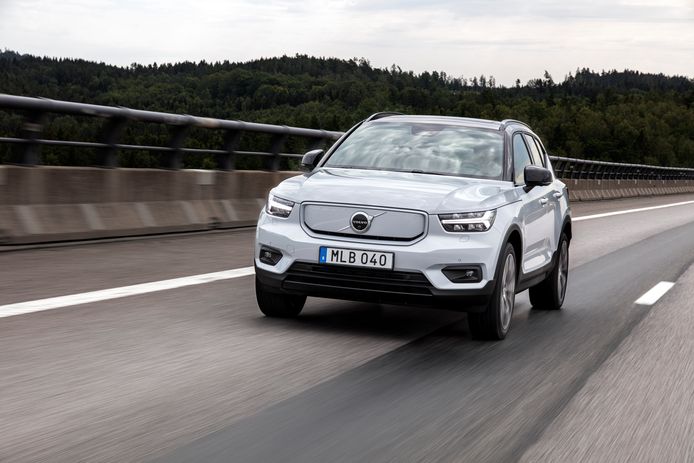 Zo rijdt de eerste volledig elektrische Volvo XC40 Recharge