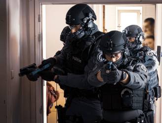 Bijzonder bijstandsteam van de Aalsterse politie bestaat 10 jaar: “Veiligheid waarborgen in de moeilijkste situaties”