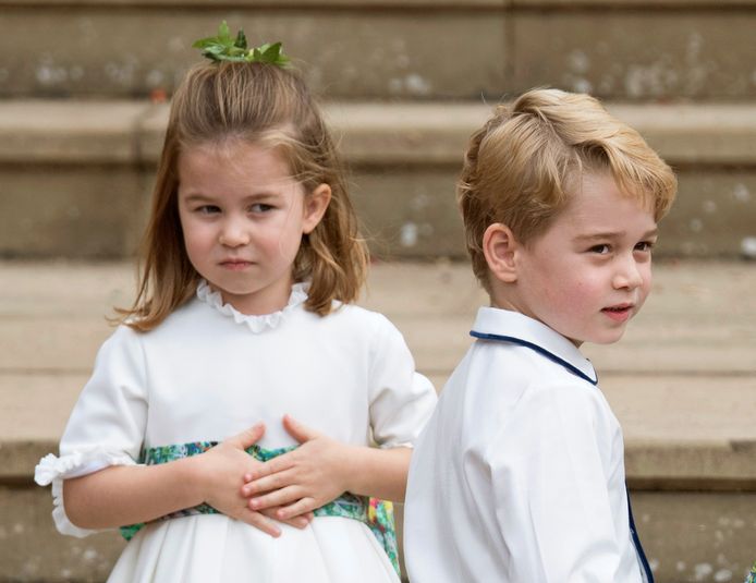 George met zijn zusje Charlotte, op een foto die vorig jaar april werd vrijgegeven ter ere van haar vijfde verjaardag.