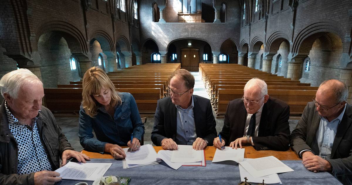 Spoordonk kan aan de slag met ombouw kerk tot dorpshuis