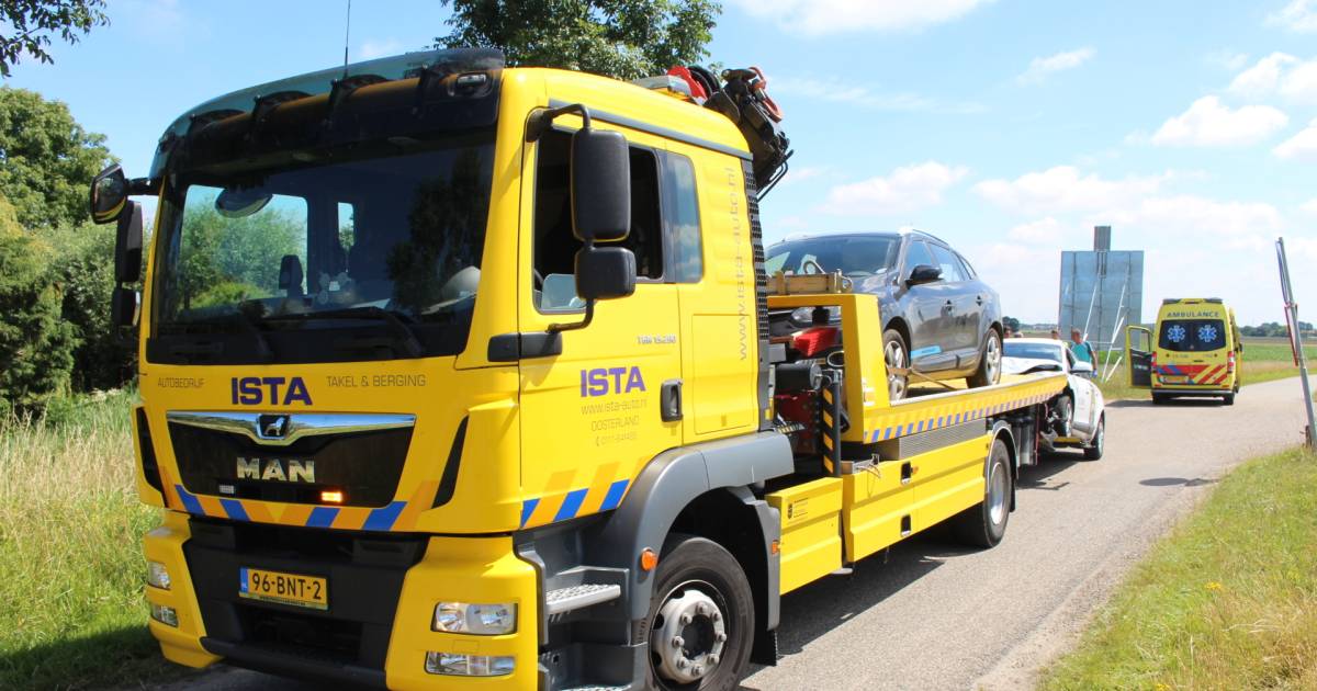 Gewonde na botsing bij Nieuwerkerk.