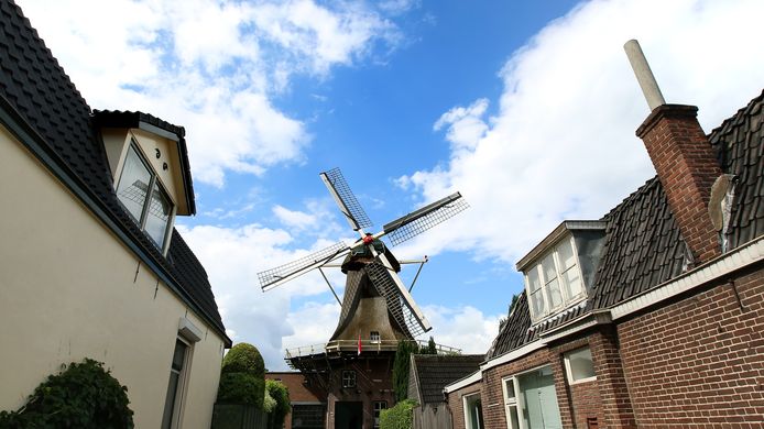 Geen busladingen Aziaten naar de molens in Veenendaal.