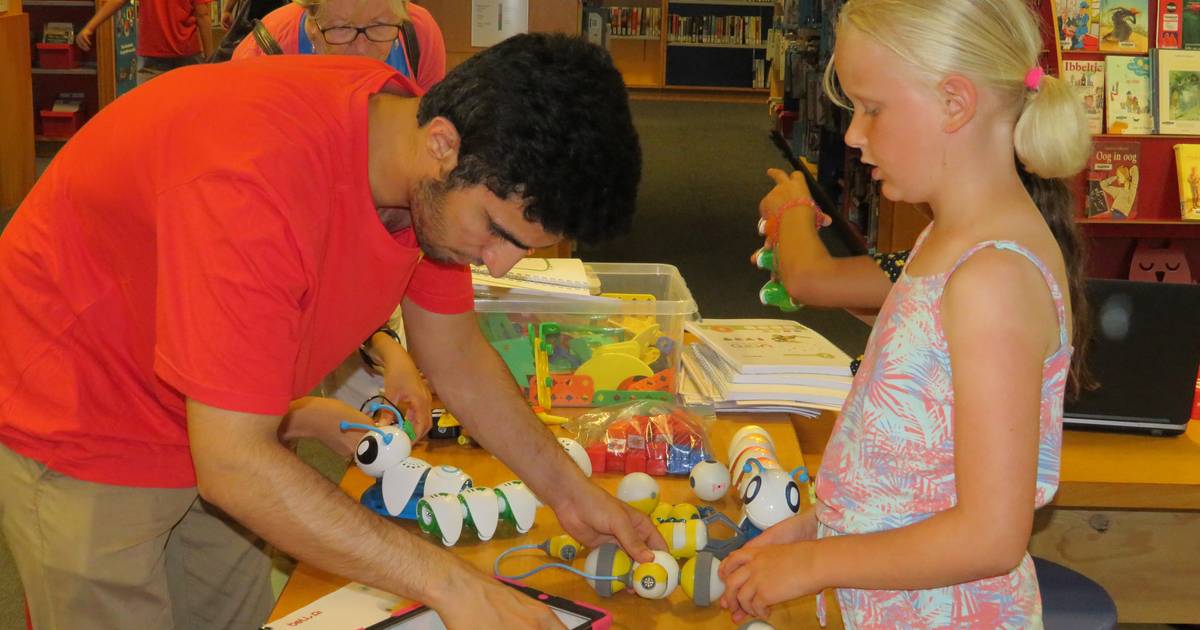 Bibliotheek Oostende erkend als STEM-academie | Oostende | hln.be