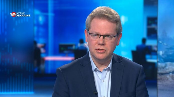 Professor Internationale politiek David Criekemans (UAntwerpen) in de studio van VTM NIEUWS