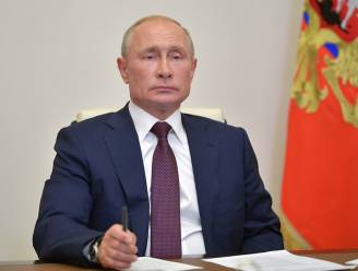 Poetin tekent grondwetswijziging die hem toelaat tot 2036 president te blijven