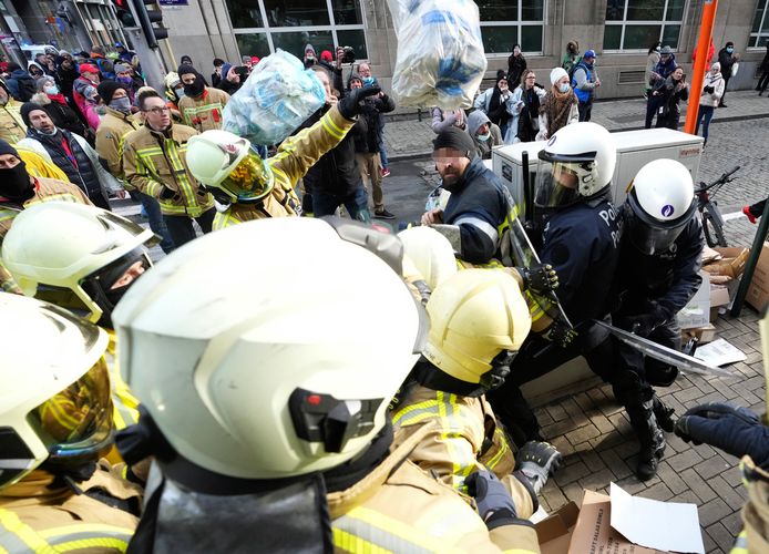 Photo News