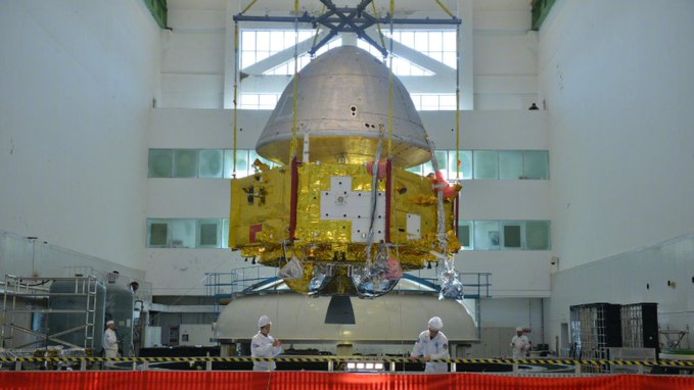Het ruimtetuig omvat de orbiter, lander en marsrover.