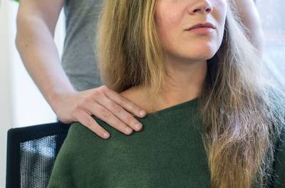 Docent schrijft ‘I love you’ en kust leerlinge (15) na les, maar werkt gewoon weer op andere school