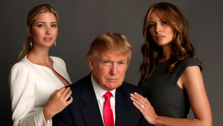 Donald Trump met zijn vrouw Melania Knauss-Trump en dochter Ivanka Trump. Beeld Getty/Timothy Greenfield-Sanders 